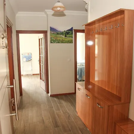 Aparthotel Royal Seza 3*